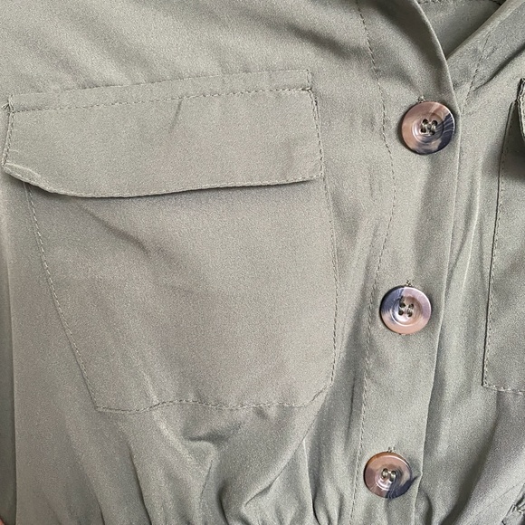 Indulge Green Cinched Collard 3/4 Sleeve Dress - Picture 4 of 4